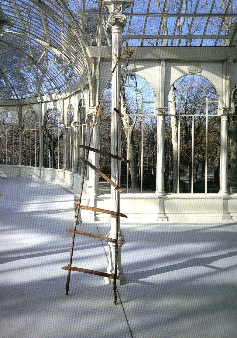 The worst of traps - 1990 - Sculpture: Wood, string, sheets, palm mulch, earth, and machetes.